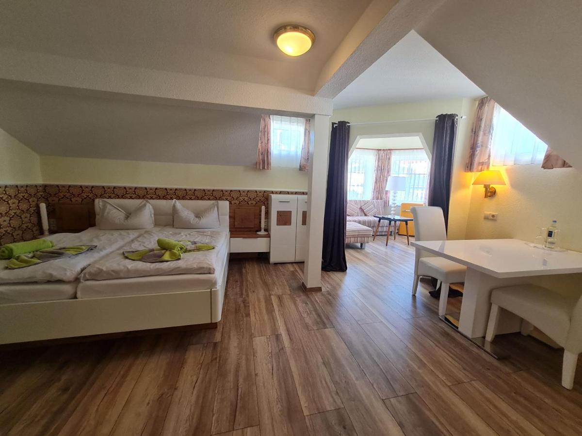 Hotel Waterkant Sassnitz Extérieur photo