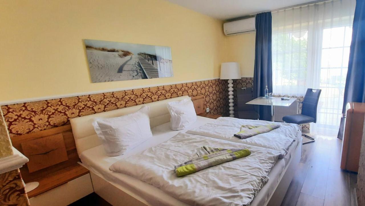 Hotel Waterkant Sassnitz Extérieur photo