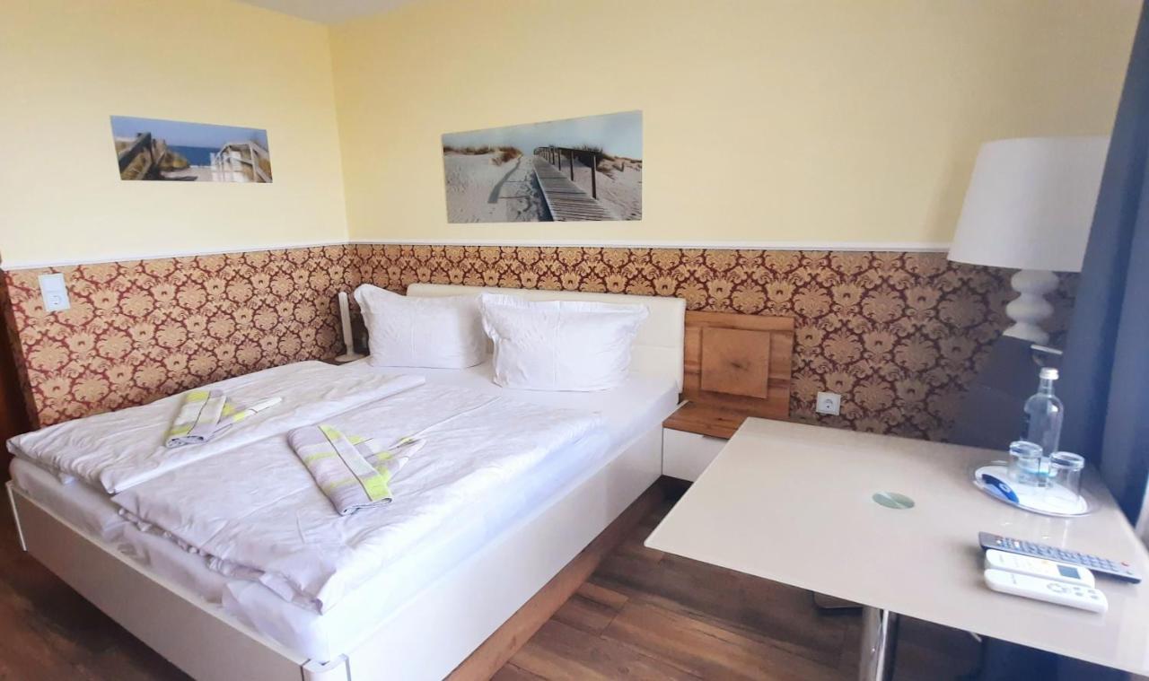 Hotel Waterkant Sassnitz Extérieur photo