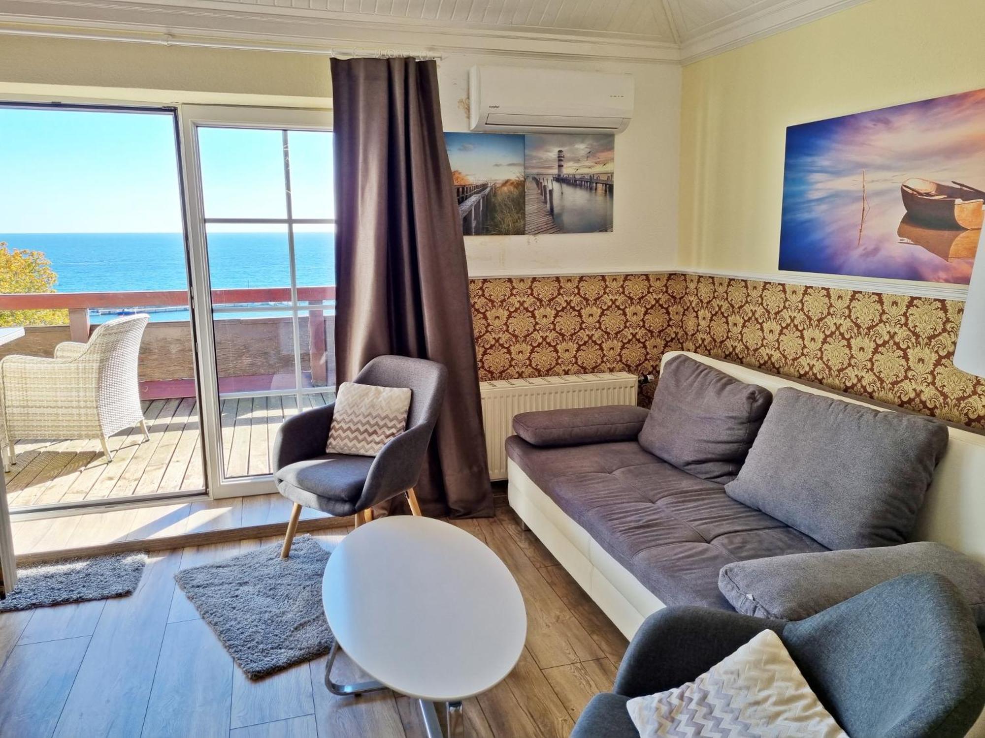 Hotel Waterkant Sassnitz Extérieur photo